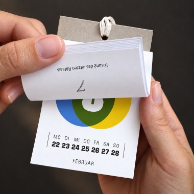 Knobel-Wochenkalender 2027 – 52 Rätsel, Sudokus, Logikaufgaben & Suchbilder // sperlingb.design