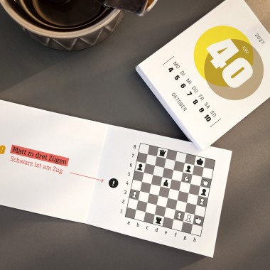 Wochenkalender 2027 Schach – 52 Mattaufgaben zum Knobeln // sperlingb.design