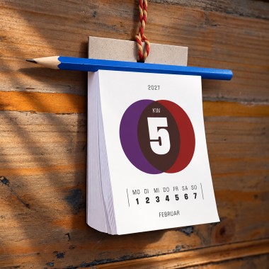 Rätsel-Wochenkalender 2027 – 52 Knobeleien zu Sprichwörtern, Büchern, Zitaten & Fremdwörtern // sperlingb.design