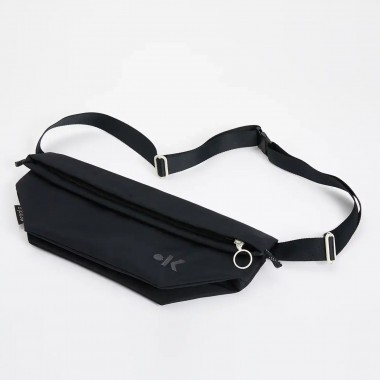 Taavi | Sling Bag | kaala | raven