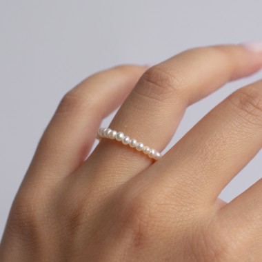 Klassischer Ring aus Mini-Süßwasserperlen & Gold Vermeil | Paeoni Colors