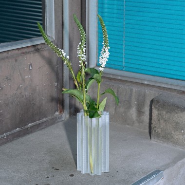 Vala Vase / mittel / Studio Shorimoma