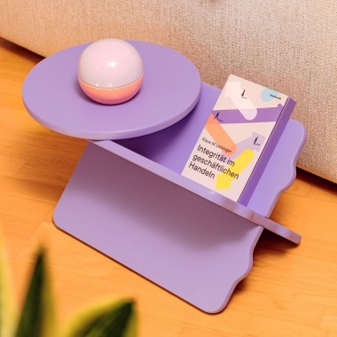 XO Hocker und Sidetable in LAVENDEL von Studio Sonntag