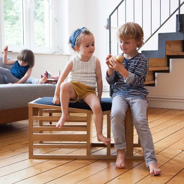 Zaunkönig – Lernturm, Hochstuhl für Kinder und Spielmöbel in einem (9 Monate+)