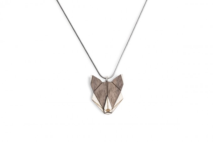 BeWooden Halskette mit Anhänger mit Tiermotiv "Wolfpendant" BeWooden Halskette mit Anhänger mit Tiermotiv "Wolfpendant"