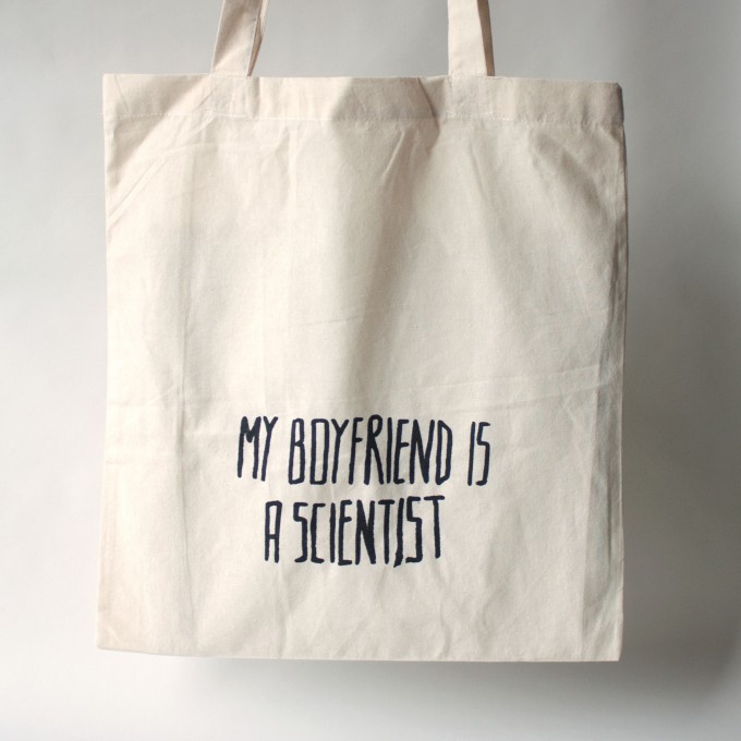KINDERGELD JUTEBEUTEL "DIRK" MY BOYFRIEND IS A SCIENTIST KINDERGELD JUTEBEUTEL "DIRK" MY BOYFRIEND IS A SCIENTIST