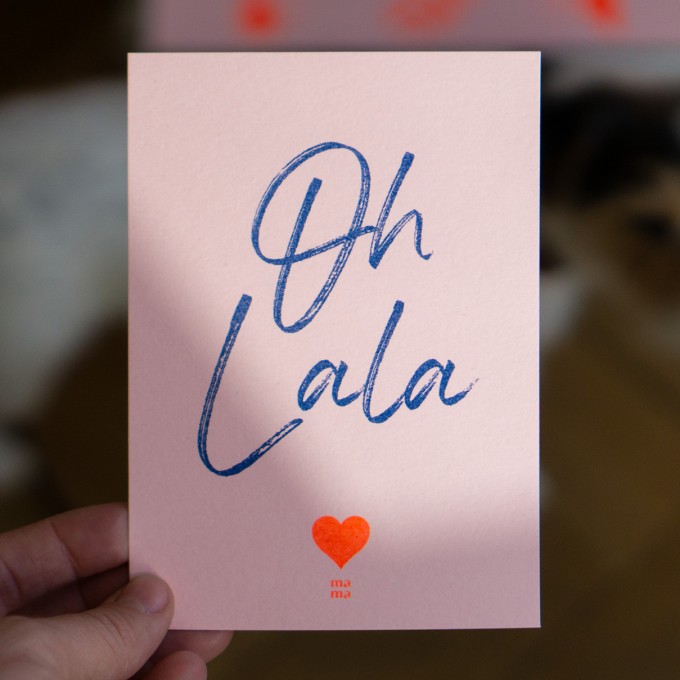 Postkarte "oh la la mama" zum Muttertag, Risographie Art Print, A6 Postkarte "oh la la mama" zum Muttertag, Risographie Art Print, A6