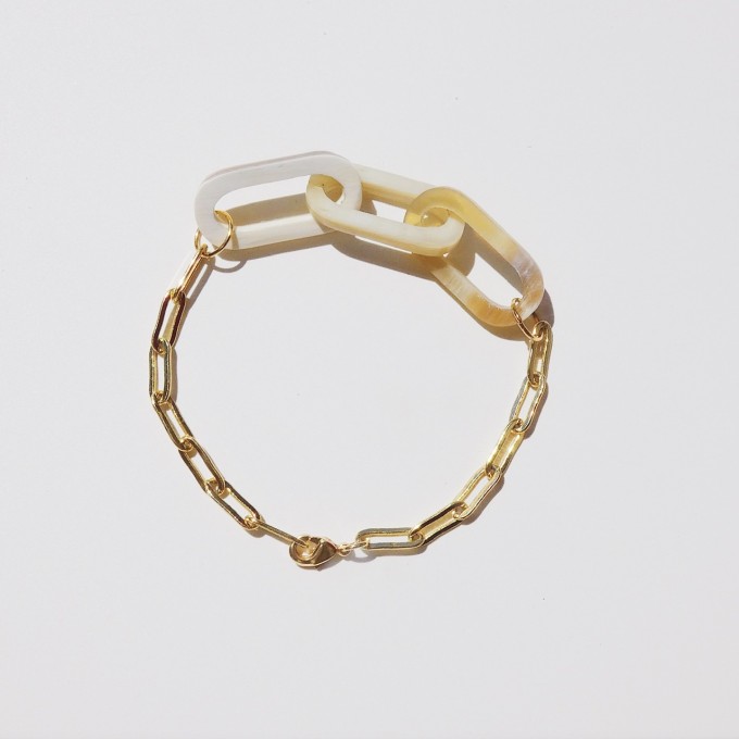 Valerie Chic - NAOMI Armband - 18 Karat vergoldet, Büffelhorn Valerie Chic - NAOMI Armband - 18 Karat vergoldet, Büffelhorn