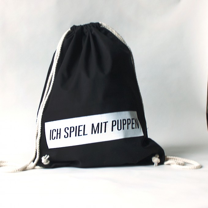 KINDERGELD TURNBEUTEL "BIRTE" ICH SPIEL MIT PUPPEN KINDERGELD TURNBEUTEL "BIRTE" ICH SPIEL MIT PUPPEN