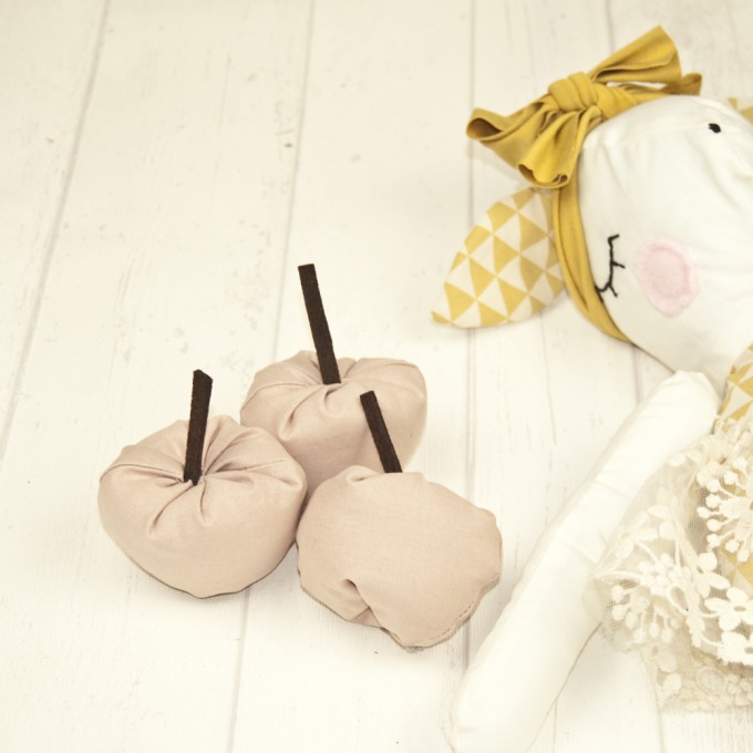 Hasenkinder - Stoffapfel rose 3er Set Hasenkinder - Stoffapfel rose 3er Set