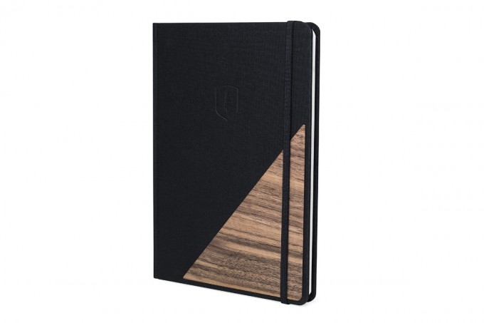 Apis Notizbuch von BeWooden Apis Notizbuch von BeWooden