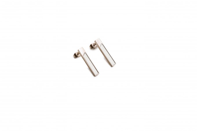 BeWooden Ohrringe mit Holzdetail - Neue Collection - Bright Earrings Rectangle
BeWooden Ohrringe mit Holzdetail - Neue Collection - Bright Earrings Rectangle