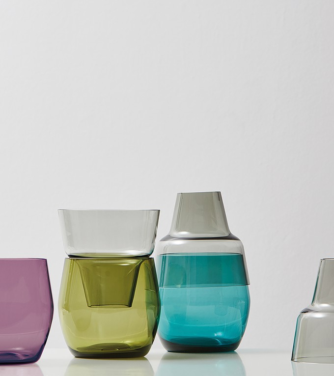 Annika Sparkes Produktdesign Roadie one vase | two pieces | three archetypes Annika Sparkes Produktdesign Roadie one vase | two pieces | three archetypes