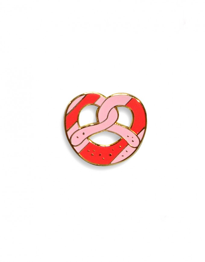 HEIMATFORMAT Brezn SuperPin // rosa-rot HEIMATFORMAT Brezn SuperPin // rosa-rot