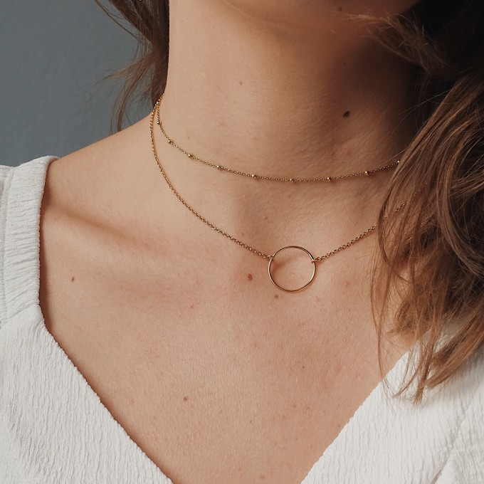 ST'ATOUR ISKA – zarter Choker mit Perlen ST'ATOUR ISKA – zarter Choker mit Perlen