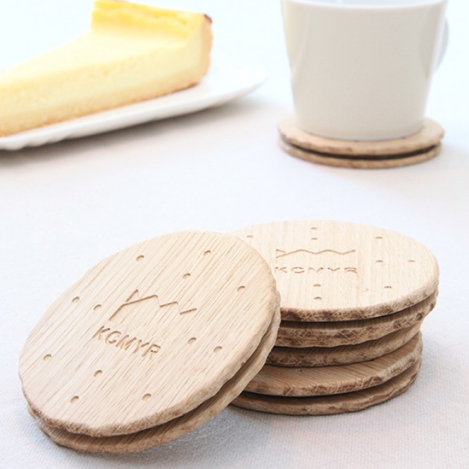 kitschcanmakeyourich THOMAS COOKIE Glasuntersetzer kitschcanmakeyourich THOMAS COOKIE Glasuntersetzer