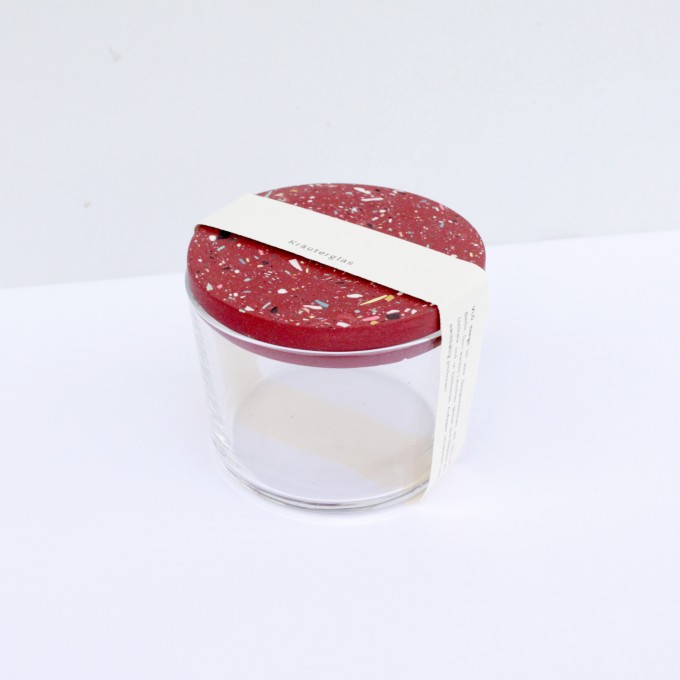 VLO design / Terrazzo Kleines Glas mit rotem Deckel VLO design / Terrazzo Kleines Glas mit rotem Deckel