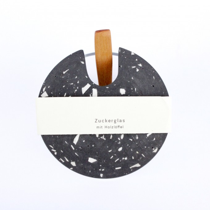 VLO design / Terrazzo Großes Glas mit Holzlöffel & schwarzem Deckel VLO design / Terrazzo Großes Glas mit Holzlöffel & schwarzem Deckel