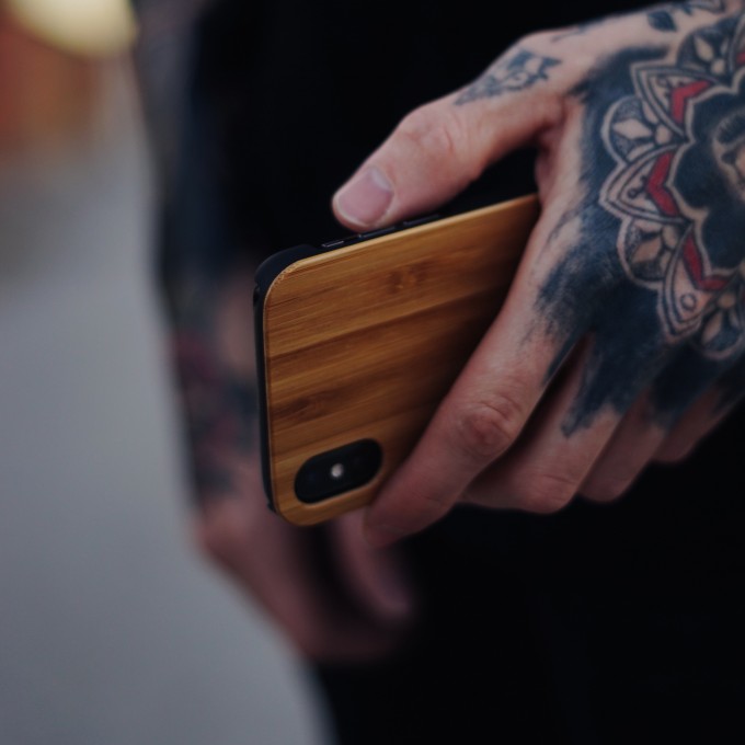 Woodcessories - EcoCase Classic - Premium Design Case, Cover, Hülle für das iPhone aus FSC zert. Holz (iPhone Xs Max, Walnuss, Kirsche, Bambus / schwarz) Woodcessories - EcoCase Classic - Premium Design Case, Cover, Hülle für das iPhone aus FSC zert. Holz (iPhone Xs Max, Walnuss, Kirsche, Bambus / schwarz)
