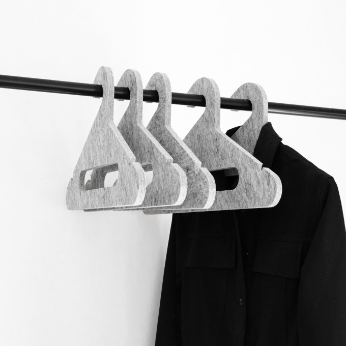 halblang | Kleiderbügel marble grey