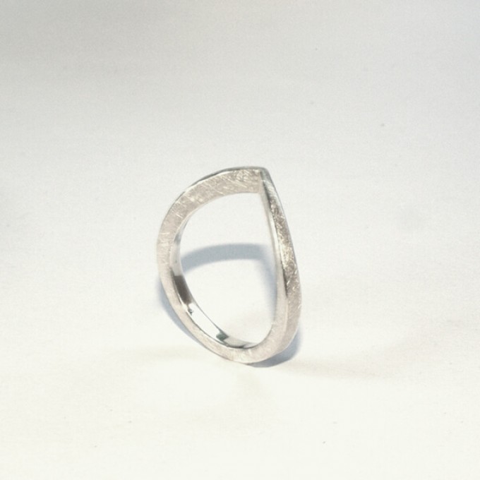 DOPPELLUDWIG – Ring "ANGESPITZT" aus 925/- Silber DOPPELLUDWIG – Ring "ANGESPITZT" aus 925/- Silber