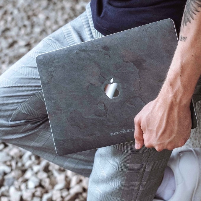 Woodcessories - EcoSkin Stone - Design Apple Macbook Cover, Skin, Schutz für das Macbook aus hochwertigem Stein (Macbook 15" Pro Retina (until 2016), Volcano Schwarz, Camo Grau, Antik Weiß, Canyon Rot) Woodcessories - EcoSkin Stone - Design Apple Macbook Cover, Skin, Schutz für das Macbook aus hochwertigem Stein (Macbook 15" Pro Retina (until 2016), Volcano Schwarz, Camo Grau, Antik Weiß, Canyon Rot)