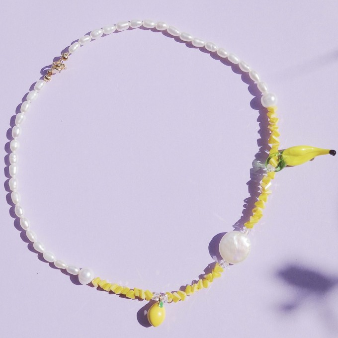Valerie Chic - HAPPY YELLOW FRUITS Kristalle Münzperle Kette Choker Valerie Chic - HAPPY YELLOW FRUITS Kristalle Münzperle Kette Choker