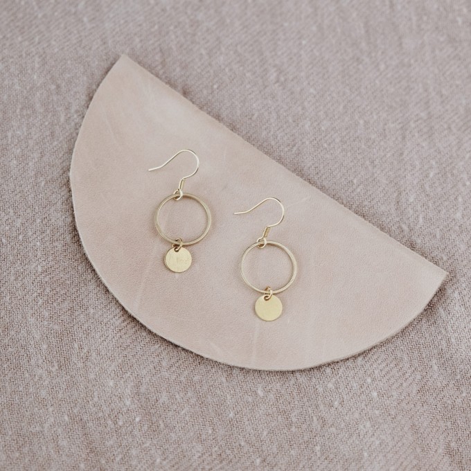 BRASSCAKE // Sunny Hooks BRASSCAKE // Sunny Hooks