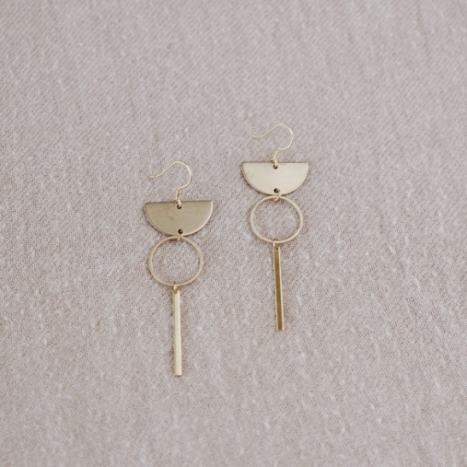 BRASSCAKE // Finny Hooks BRASSCAKE // Finny Hooks