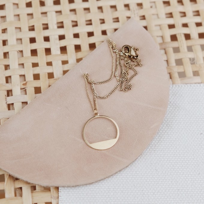 BRASSCAKE // Sunset Necklace BRASSCAKE // Sunset Necklace
