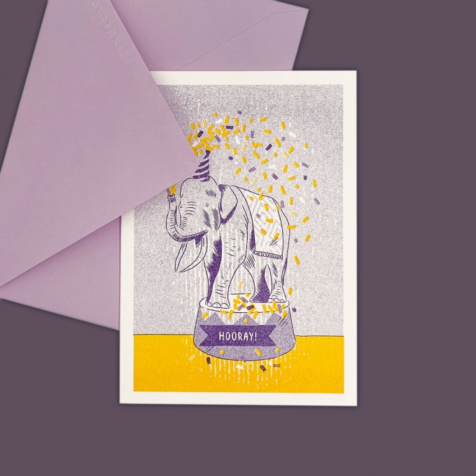 Feingeladen // LOVELY BEASTS // Elephant »Hooray!« (PPSF) // RISO-Klappkarte, A6 Feingeladen // LOVELY BEASTS // Elephant »Hooray!« (PPSF) // RISO-Klappkarte, A6