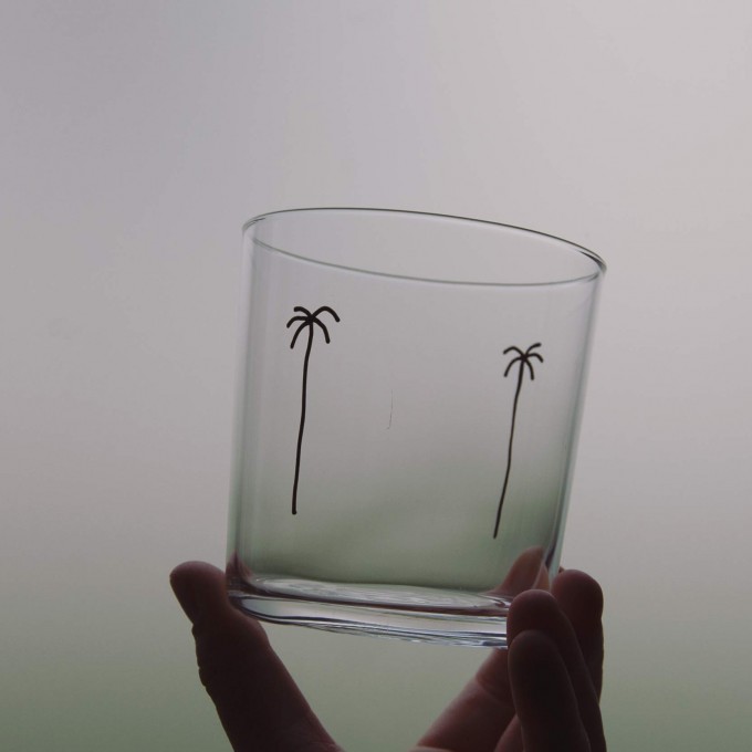 PALM TREE Glas – Johanna Schwarzer PALM TREE Glas – Johanna Schwarzer