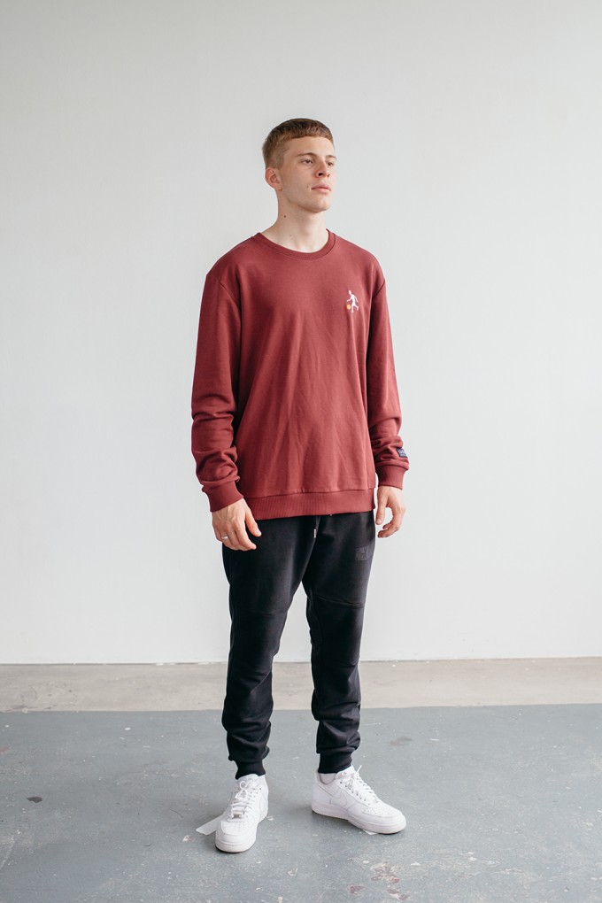 Goodbois Player Icon Crewneck burgundy Goodbois Player Icon Crewneck burgundy