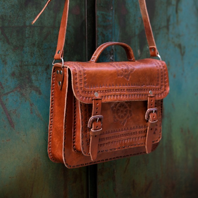 HECHO Schultertasche "Mini Aztec" (Ledertasche, Tasche, Leder) HECHO Schultertasche "Mini Aztec" (Ledertasche, Tasche, Leder)