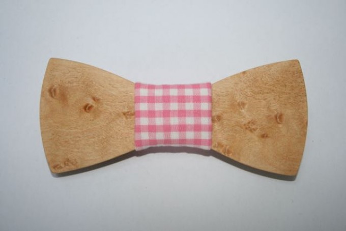 Kernholz Holzfliege "Vinz" Kernholz Holzfliege "Vinz"