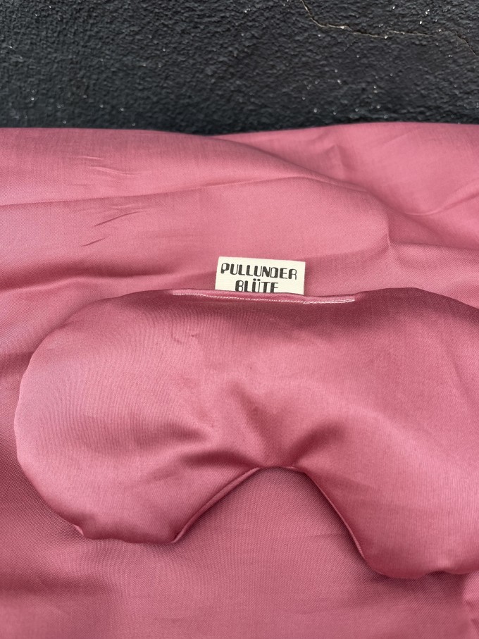 AUGENKISSEN ALTROSA by Pullunderblüte