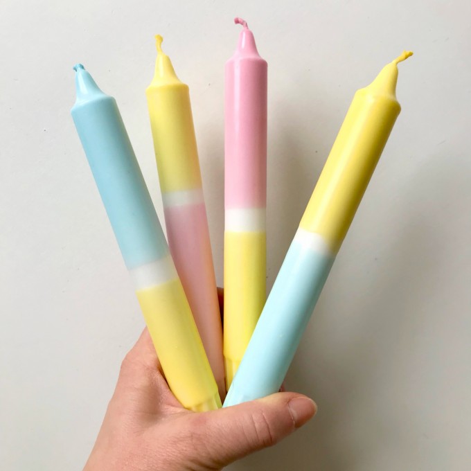 Hej Candles x Dip Dye Kerzen Gelb-Rosa-Hellblau (4er-Set) Hej Candles x Dip Dye Kerzen Gelb-Rosa-Hellblau (4er-Set)