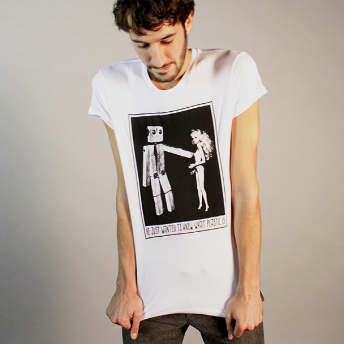KINDERGELD ORGANIC Mens Roll Sleeve T-Shirt "PAUL" (he just wanted to know what plastic is) KINDERGELD ORGANIC Mens Roll Sleeve T-Shirt "PAUL" (he just wanted to know what plastic is)