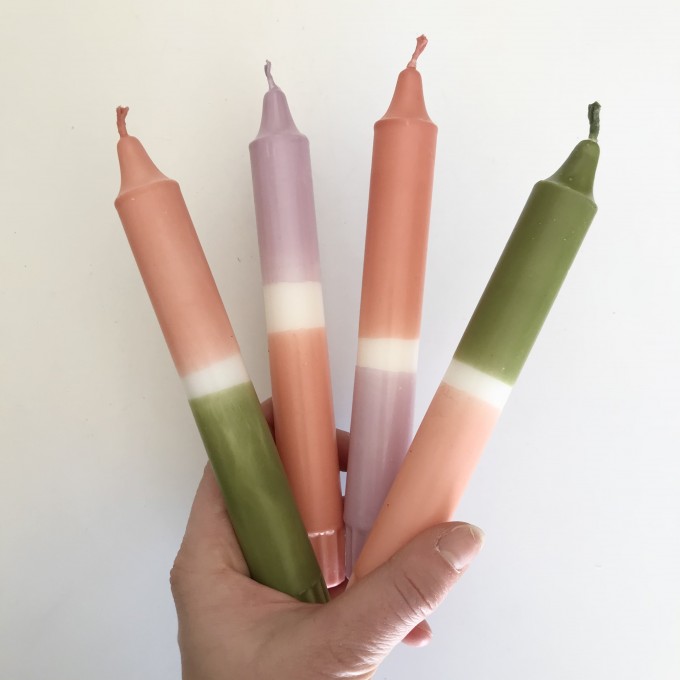 Hej Candles x Dip Dye Kerzen Koralle-Flieder-Oliv (4er-Set) Hej Candles x Dip Dye Kerzen Koralle-Flieder-Oliv (4er-Set)