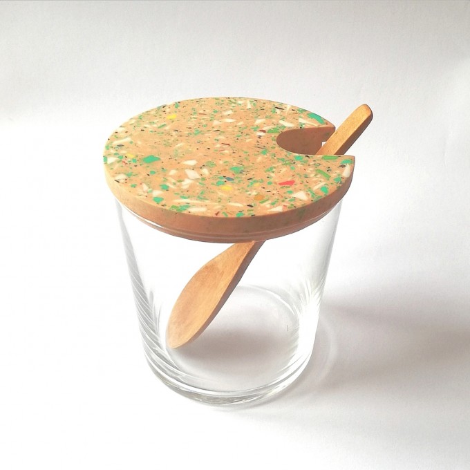 objet vague / Terrazzo Großes Glas mit Holzlöffel / Skin objet vague / Terrazzo Großes Glas mit Holzlöffel / Skin
