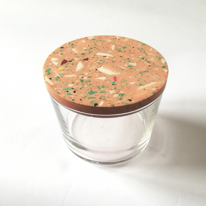 objet vague / Salzdose mit Terrazzo Deckel / Skin objet vague / Salzdose mit Terrazzo Deckel / Skin