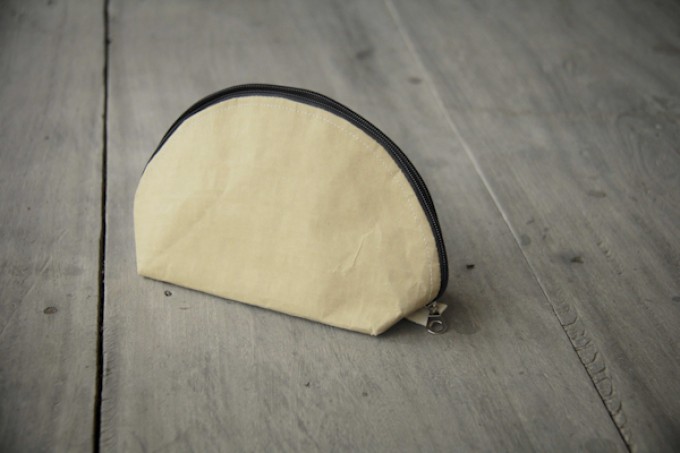 Federmappe, Kulturbeutel, handgefertigtes Etui aus Zementsack-Papier BY COPALA Federmappe, Kulturbeutel, handgefertigtes Etui aus Zementsack-Papier BY COPALA