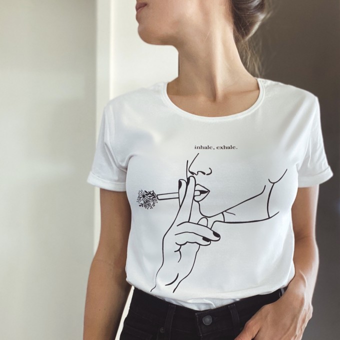Designst – T-Shirt inhale, exhale.