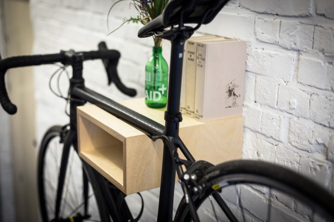 Gustav Fahrrad Wandhalterung Aus Holz Fahrradwandhalter