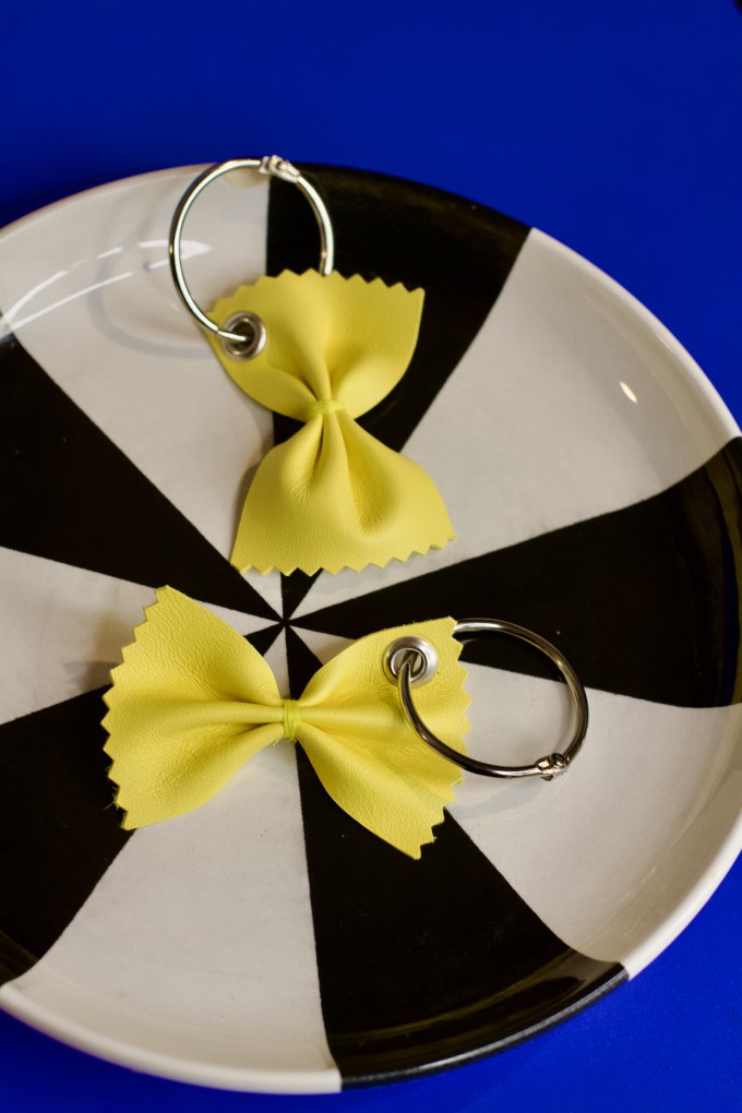 Leder Farfalle - Anhänger - Pikto3000 Leder Farfalle - Anhänger - Pikto3000