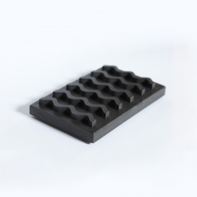 Seifenablage aus Porzellangips / schwarz / objet vague Seifenablage aus Porzellangips / schwarz / objet vague
