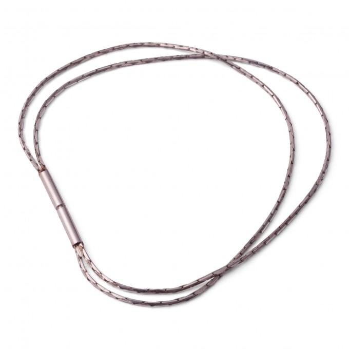 Comtesse de la Haye
Doppel Kobra-Armband in
Silber oder Silber geschwärzt Comtesse de la Haye
Doppel Kobra-Armband in
Silber oder Silber geschwärzt