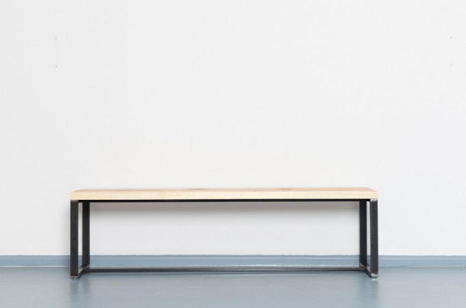 Upcycling Bank aus recyceltem Massivholz & Eisen | BOXI ZWART Upcycling Bank aus recyceltem Massivholz & Eisen | BOXI ZWART
