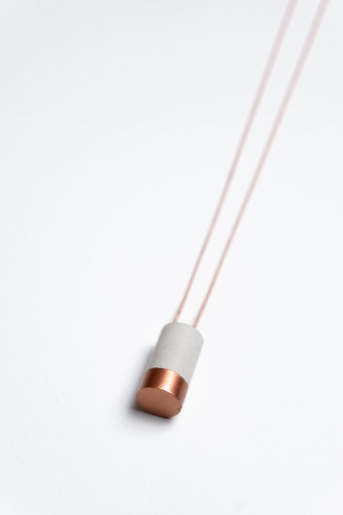 Klunkergrau Betonschmuck | Helle Tonne aus Beton Klunkergrau Betonschmuck | Helle Tonne aus Beton
