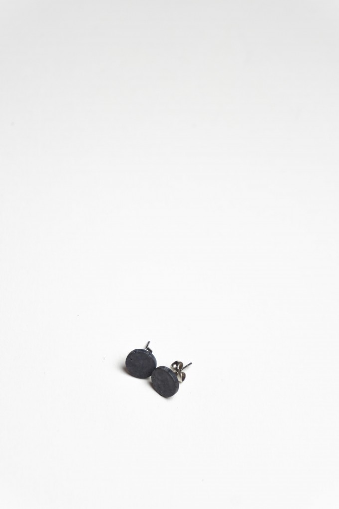 Klunkergrau Betonschmuck | Runde Ohrstecker aus Beton Klunkergrau Betonschmuck | Runde Ohrstecker aus Beton